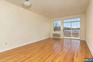 1100 River Road 202, Edgewater, NJ 07020 - Photo 8