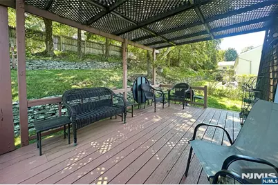 9 Barton Lane, Hopatcong, NJ 07843 - Photo 24