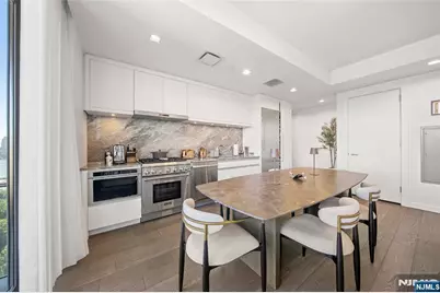 320 Adolphus Avenue 914 #914, Cliffside Park, NJ 07010 - Photo 12