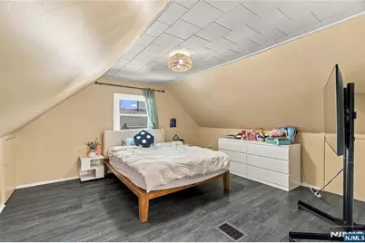 26 Mount Vernon Street, Nutley, NJ 07110 - Photo 16