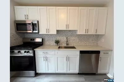2320 Linwood Avenue 3D #3D, Fort Lee, NJ 07024 - Photo 14
