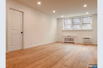 2160 Center Avenue 1I #1I, Fort Lee, NJ 07024 - Photo 6