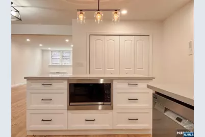 2160 Center Avenue 1I #1I, Fort Lee, NJ 07024 - Photo 2
