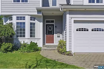 137 6th Street, Cresskill, NJ 07626 - Photo 2
