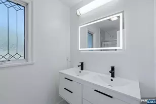 137 6th St, Cresskill, NJ 07626 - Photo 24