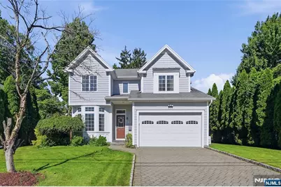 137 6th Street, Cresskill, NJ 07626 - Photo 1
