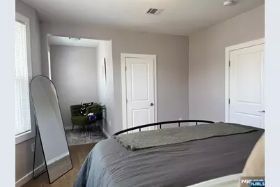 248 Prospect Avenue 2nd Floor #2nd floor, Bayonne, NJ 07002 - Photo 10