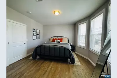 248 Prospect Avenue 2nd Floor #2nd floor, Bayonne, NJ 07002 - Photo 8