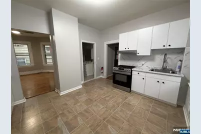 85 High Street, East Rutherford, NJ 07073 - Photo 12