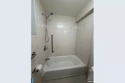 85 High Street, East Rutherford, NJ 07073 - Photo 14