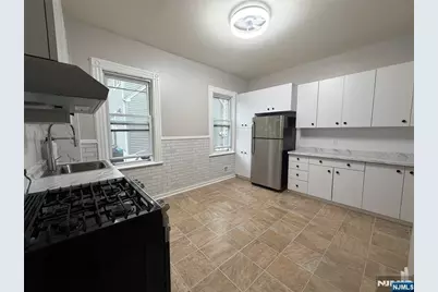 85 High Street, East Rutherford, NJ 07073 - Photo 10