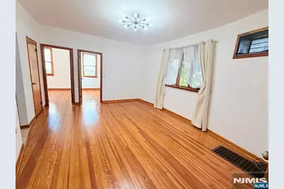 474 Palisade Avenue 1 #1, Garfield, NJ 07026 - Photo 2