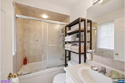 538 4th Street, Palisades Park, NJ 07650 - Photo 18
