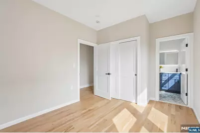 68 Livingston Avenue, Livingston, NJ 07039 - Photo 20