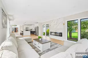 68 N Livingston Ave, Livingston, NJ 07039 - Photo 8