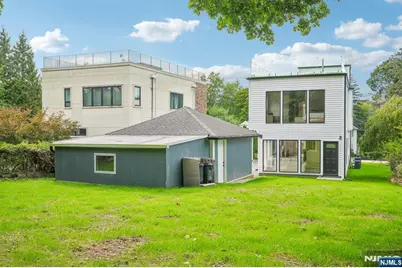 68 Livingston Avenue, Livingston, NJ 07039 - Photo 34