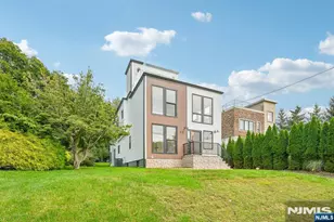 68 N Livingston Ave, Livingston, NJ 07039 - Photo 2