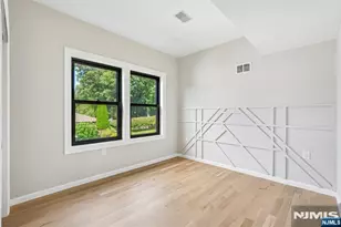 68 N Livingston Ave, Livingston, NJ 07039 - Photo 18
