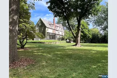 45 Dwight Place 8 #8, Englewood, NJ 07631 - Photo 4
