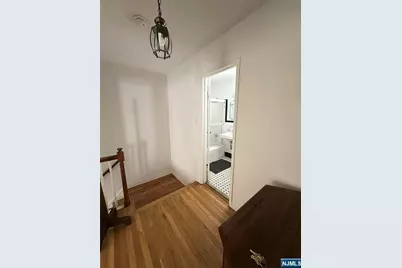 32B Elmwood Court B #B, Elmwood Park, NJ 07407 - Photo 14