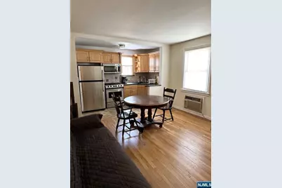 32B Elmwood Court B #B, Elmwood Park, NJ 07407 - Photo 6