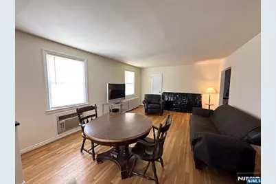 32B Elmwood Court B #B, Elmwood Park, NJ 07407 - Photo 8