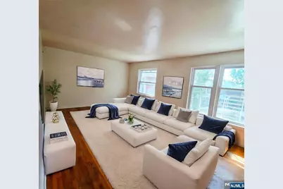 140 Van Houten Avenue 8B #8B, Passaic, NJ 07055 - Photo 2