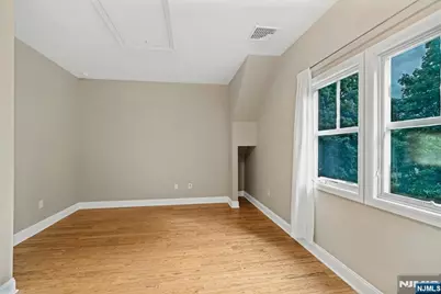 21 Crescent Avenue, Mahwah, NJ 07430 - Photo 26