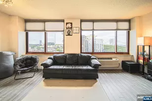 100 Old Palisade Road 2314, Fort Lee, NJ 07024 - Photo 6