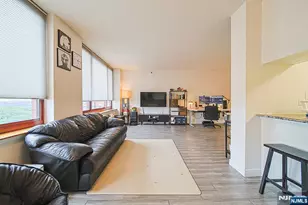 100 Old Palisade Road 2314, Fort Lee, NJ 07024 - Photo 8