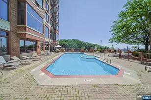 100 Old Palisade Road 2314, Fort Lee, NJ 07024 - Photo 2