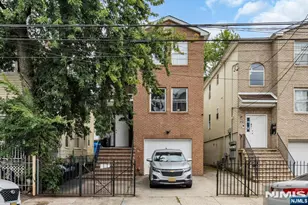 914 18th St, Newark, NJ 07108 - Photo 1