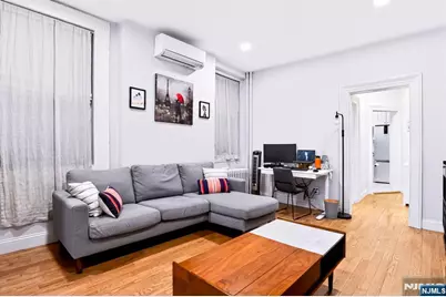 595 Jersey Avenue 1 #1, Jersey City, NJ 07302 - Photo 6
