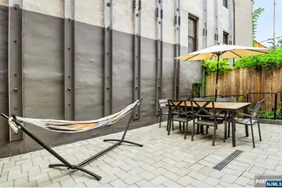 595 Jersey Avenue 1 #1, Jersey City, NJ 07302 - Photo 2
