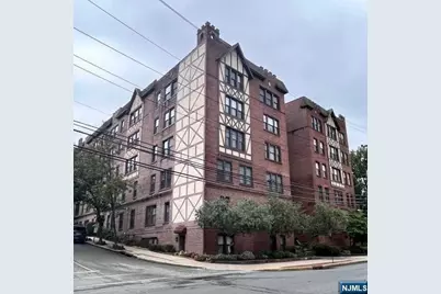 109 Grand Avenue 4G #4G, Englewood, NJ 07631 - Photo 1