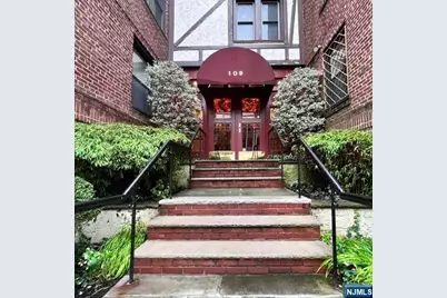 109 Grand Avenue 4G #4G, Englewood, NJ 07631 - Photo 4