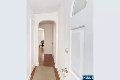185 E Palisade Avenue A2A #A2A, Englewood, NJ 07631 - Photo 4