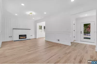 17 Midland Avenue, Kearny, NJ 07032 - Photo 16