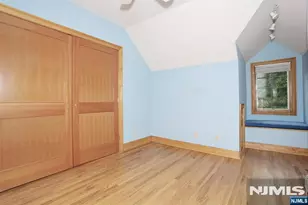 8 Le Roy Pl, Park Ridge, NJ 07656 - Photo 36