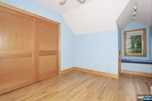 8 Le Roy Pl, Park Ridge, NJ 07656 - Photo 36