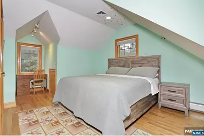 8 Le Roy Place, Park Ridge, NJ 07656 - Photo 38