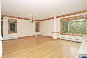 8 Le Roy Pl, Park Ridge, NJ 07656 - Photo 22