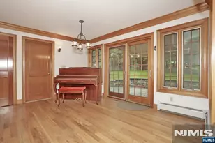 8 Le Roy Pl, Park Ridge, NJ 07656 - Photo 18