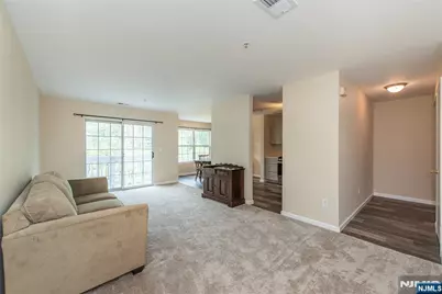 3 Autumn, Roxbury Township, NJ 07852 - Photo 4