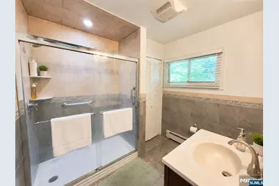 72 Foster Road, Tenafly, NJ 07670 - Photo 14