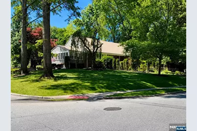 72 Foster Road, Tenafly, NJ 07670 - Photo 4