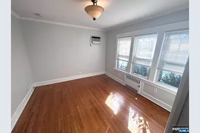 58 Buena Vista Avenue 1 #1, Hawthorne, NJ 07506 - Photo 8