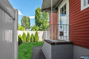 122 Westview Ave, Paramus, NJ 07652 - Photo 2