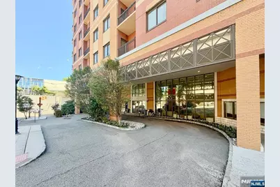 2050 Central Road 203 #203, Fort Lee, NJ 07024 - Photo 48