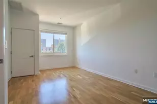 2050 Central Road 203, Fort Lee, NJ 07024 - Photo 22